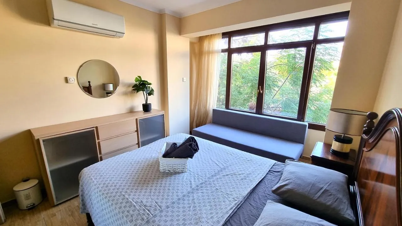 Salt Lake Serenity 2Br Apartment With Netflix Larnaca Cipru